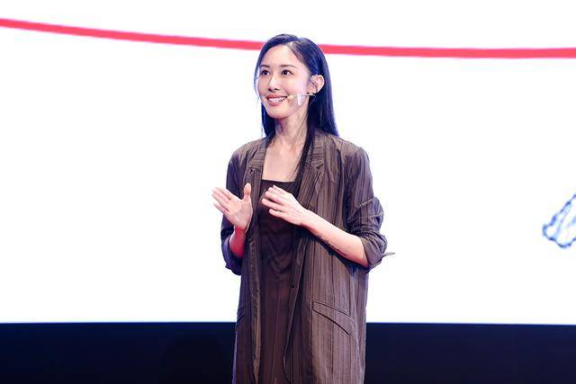 汇聚思想领袖，启迪创新未来——TEDxCEIBS 光LIGHT 2024年度大会圆满举办