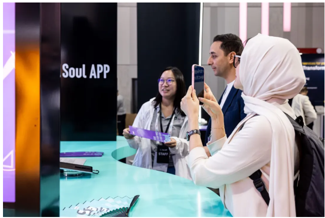 Soul App在GITEX GLOBAL 2024：创新3D虚拟人多模态AI交互体验