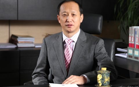 华鼎股份董事长郑期中：以“真爱”之名 引领华鼎锦纶丝走向世界